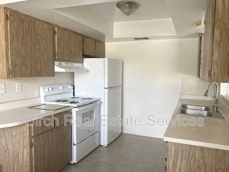 1125 Belleair Rd #2 - Photo 4 of 10