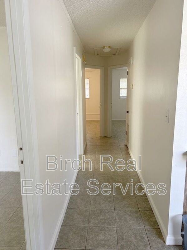 1125 Belleair Rd #2 - Photo 6 of 10
