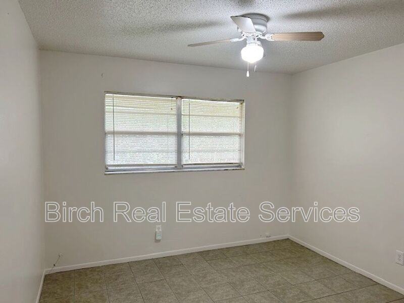 1125 Belleair Rd #2 - Photo 7 of 10