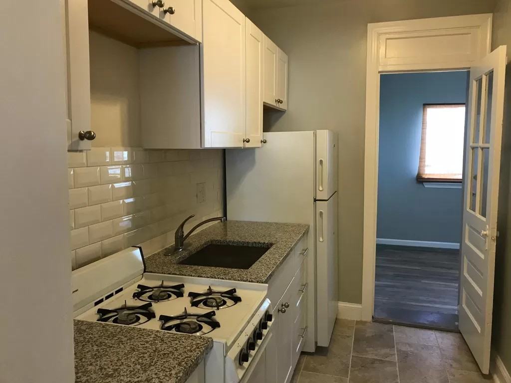 4021 7th Street NE - Photo 3 of 9