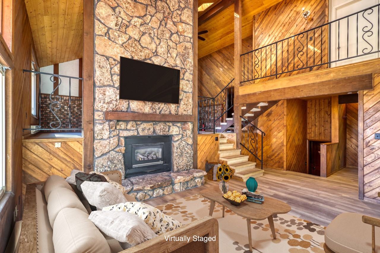 660 West Beaver Creek Boulevard - Photo 3 of 38