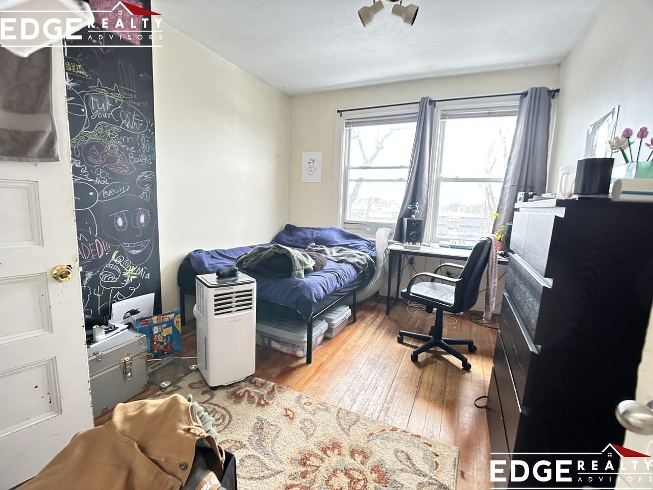 28 Wadsworth St - Photo 6 of 13