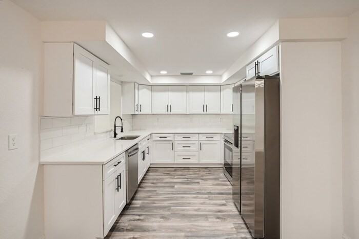 1779 Union St - Photo 2 of 15