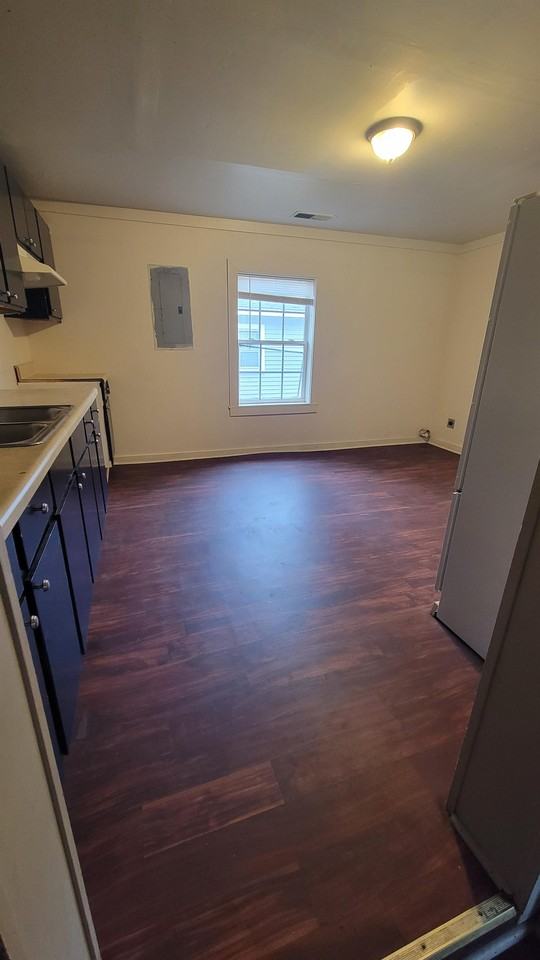 208 Hospital St N #1 - Photo 5 of 9