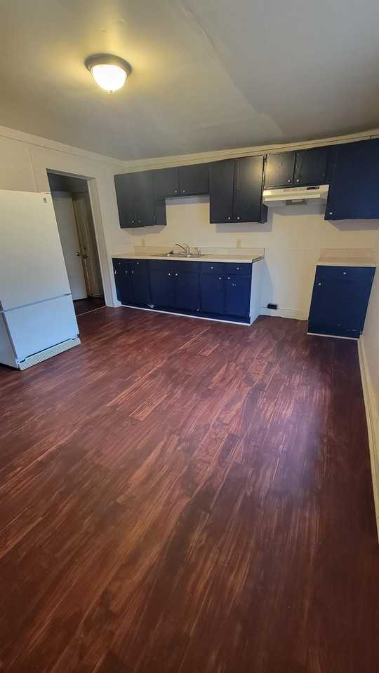 208 Hospital St N #1 - Photo 6 of 9