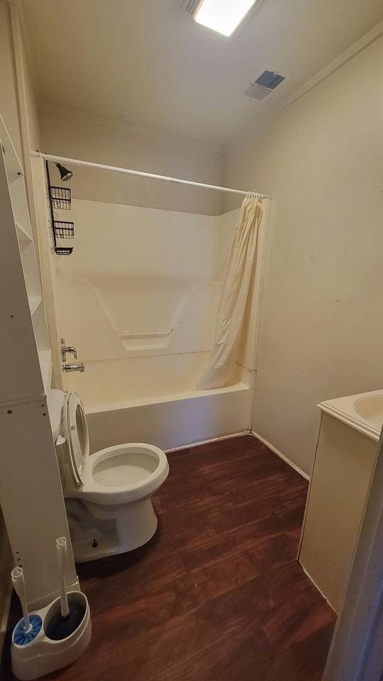 208 Hospital St N #1 - Photo 7 of 9