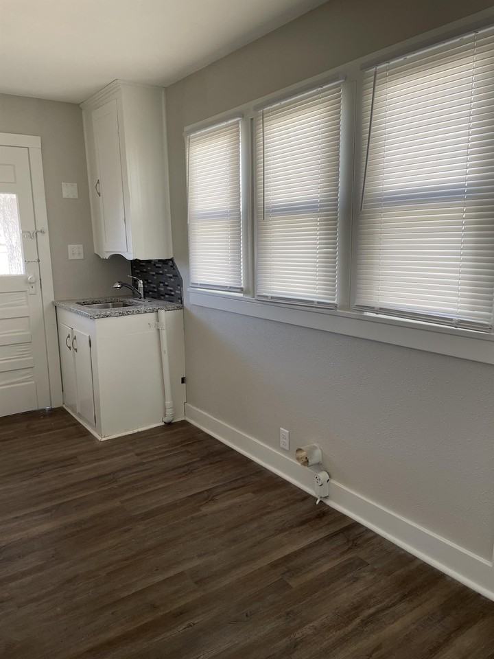 103 C St #1 - Photo 7 of 7
