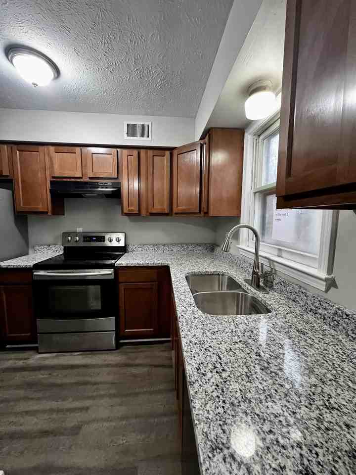 11409 Deham Dr #1 - Photo 3 of 26