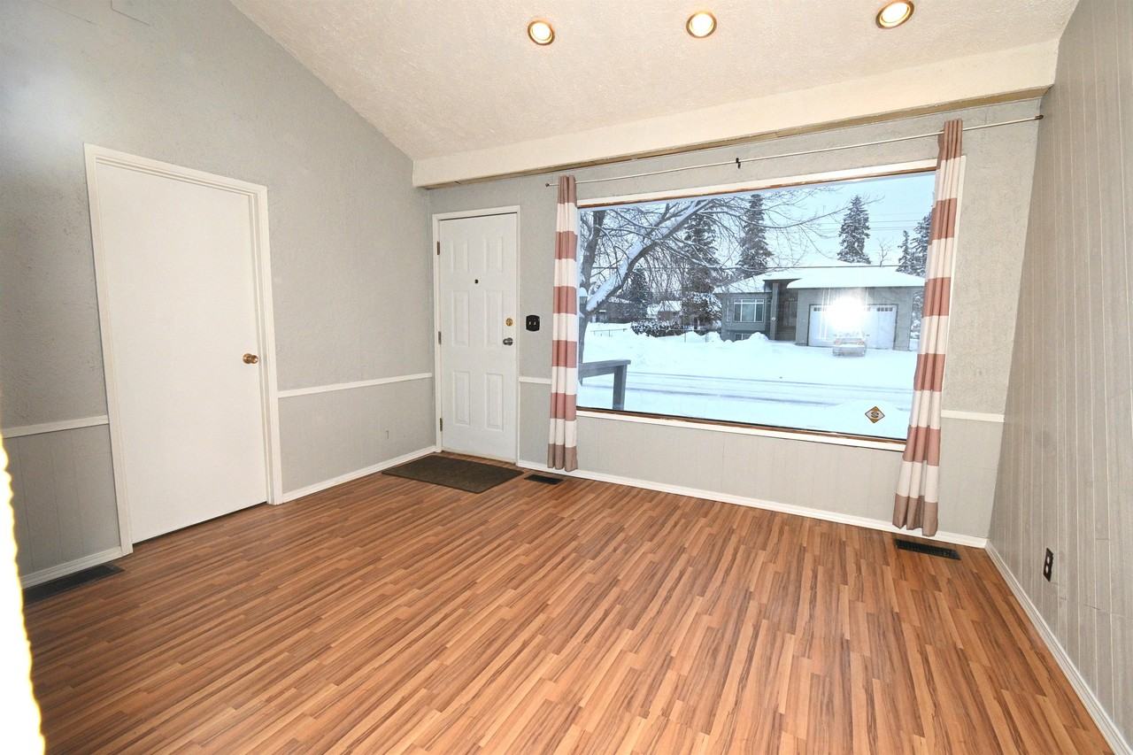 2137 Spruce St #1 - Photo 2 of 18