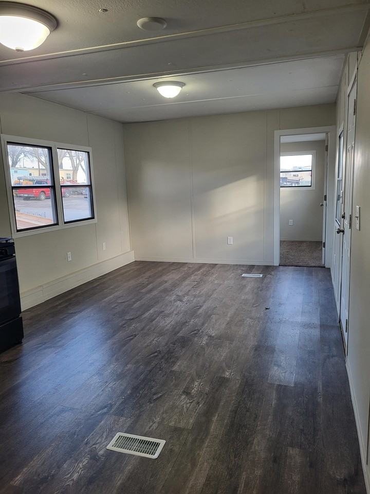 1040 Avenue Of The Cities - 11 #11 - Photo 2 of 9