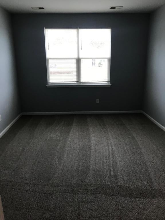 820 Hayes Point Cir - Photo 6 of 16