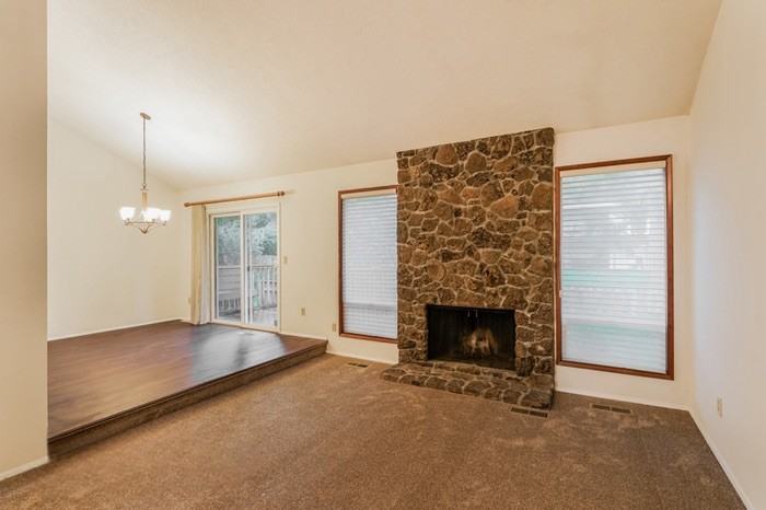 14536 Rainbow Dr - Photo 3 of 11