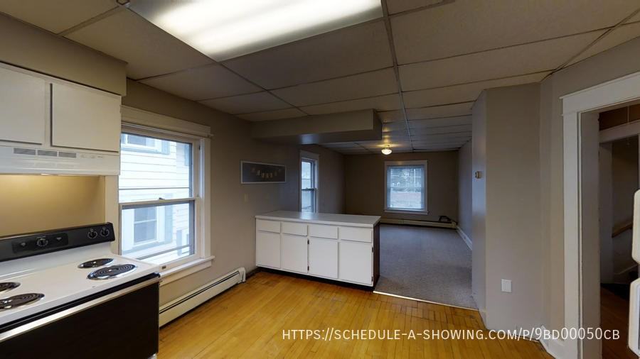 1012 N 3rd St #2 - Photo 2 of 9