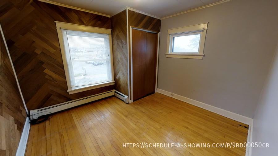 1012 N 3rd St #2 - Photo 5 of 9