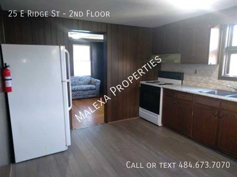 25 E Ridge St #2ndFL - Photo 2 of 13