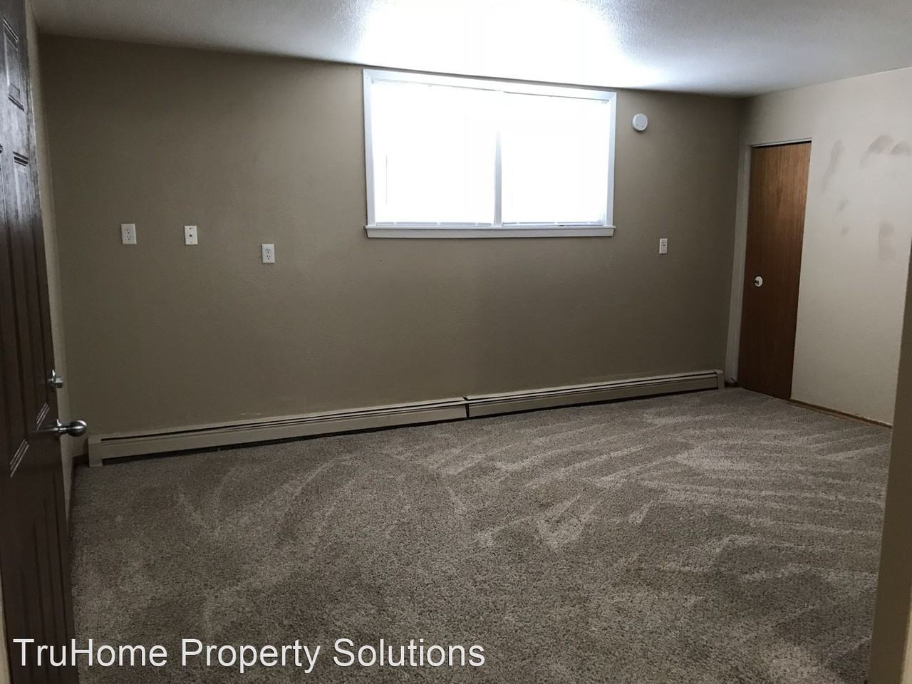 1115 22nd Avenue South - Photo 3 of 8