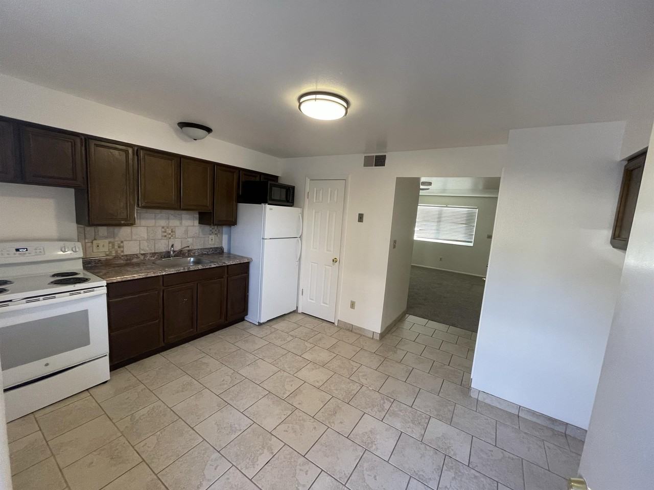 1129 E 960 S #25 - Photo 6 of 24