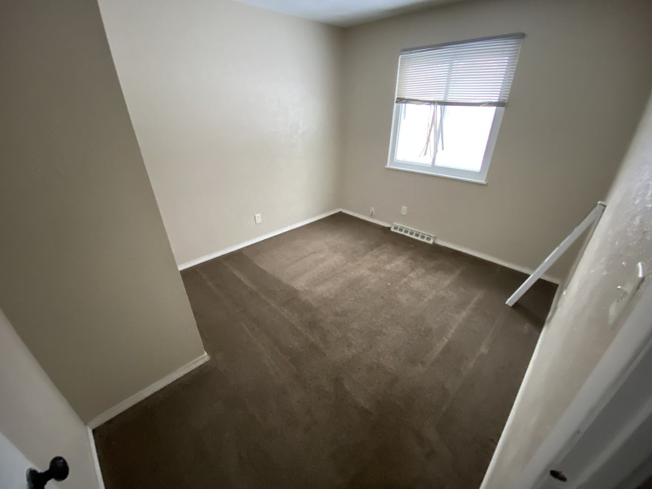 815 Beale St #NA - Photo 2 of 5