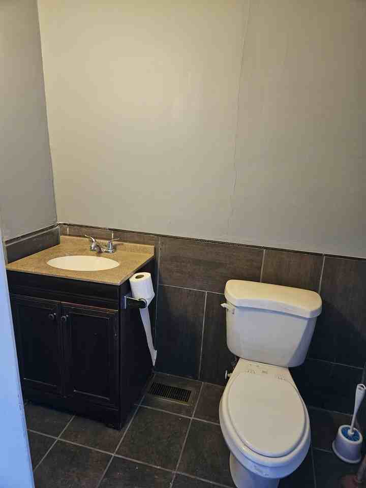 200 Sandusky St #NA - Photo 3 of 9