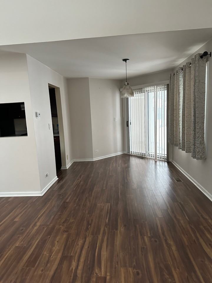 386 Waterford Ct - Photo 3 of 27
