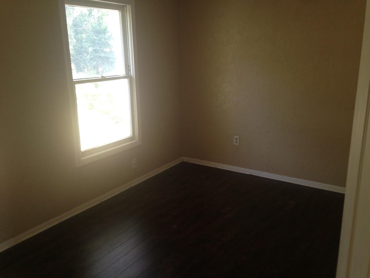 1104 N Lbj Dr #1 - Photo 6 of 16