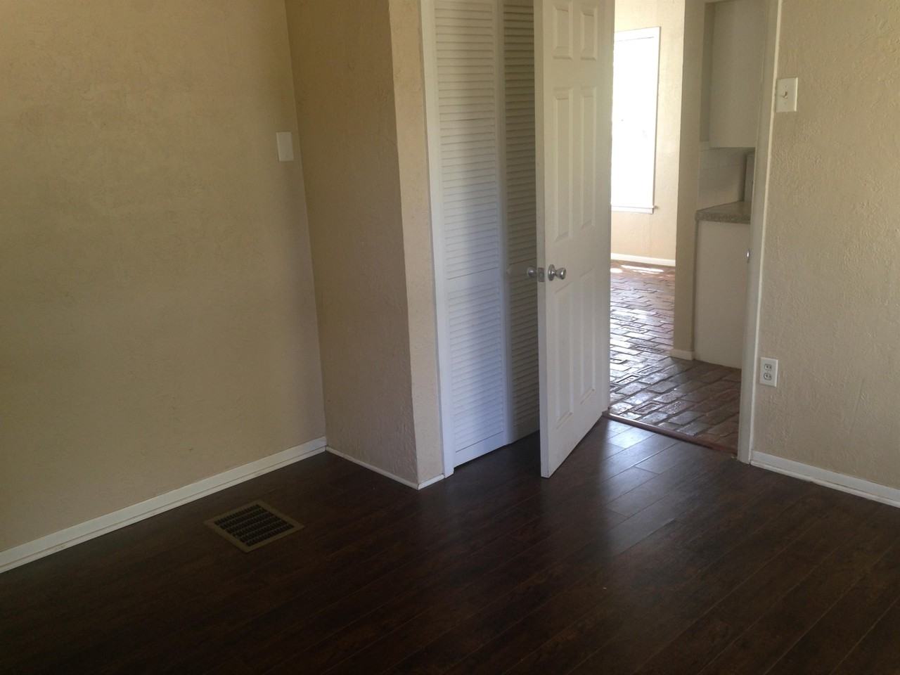 1104 N Lbj Dr #1 - Photo 7 of 16