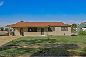 featured image of 3427 Horseshoe Trl #1