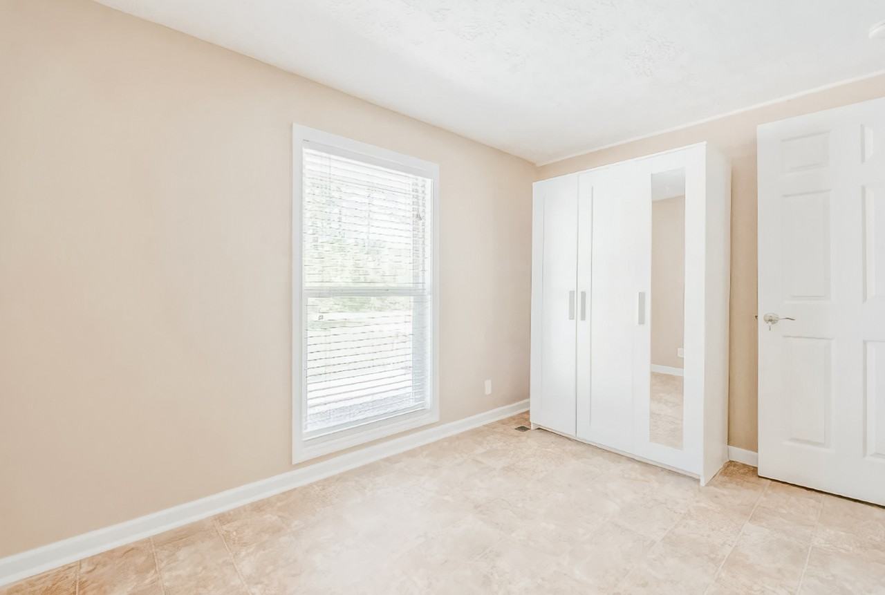 Tug Dr Nw - Photo 6 of 6