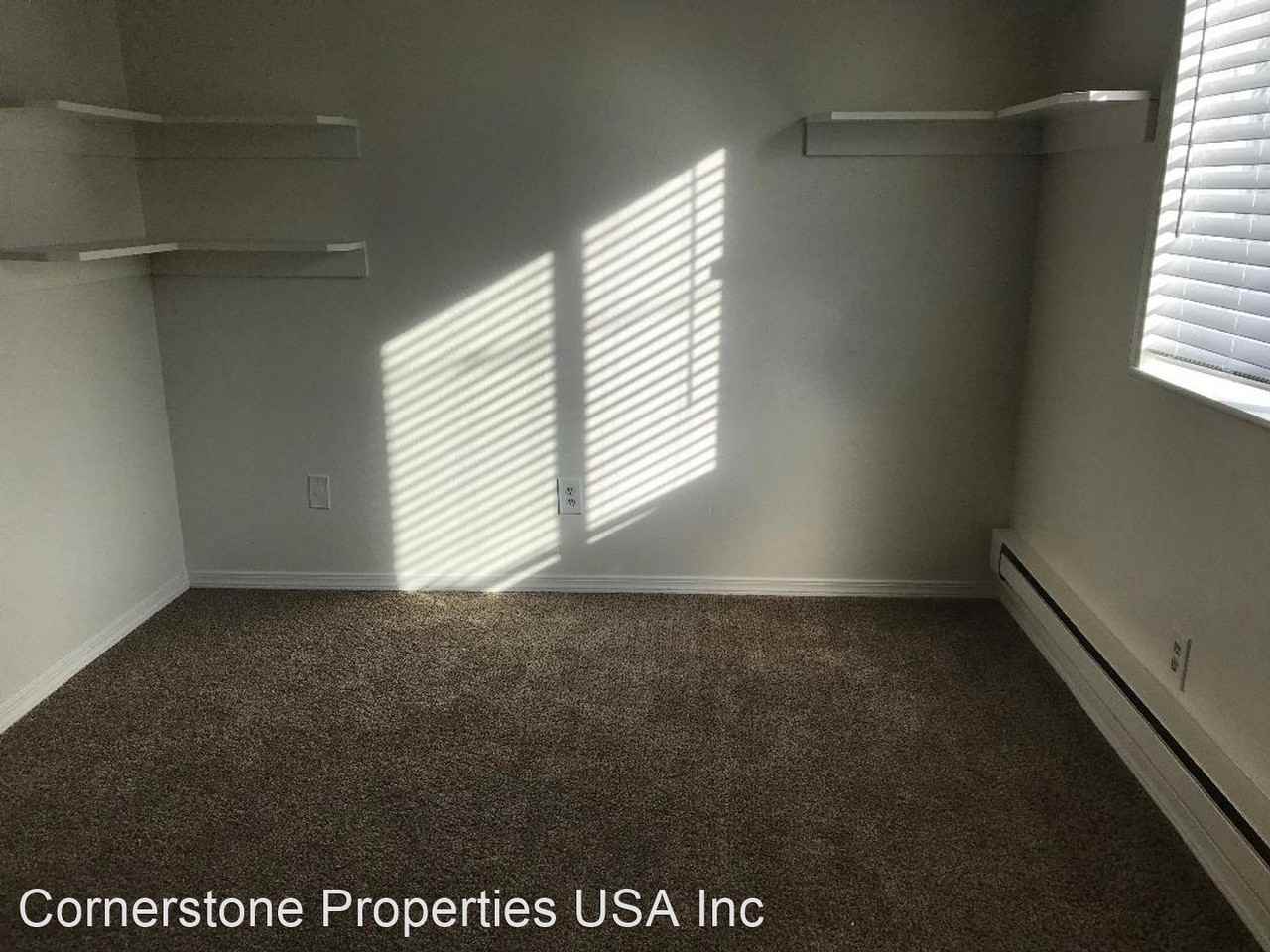 Sophia Lincoln - Photo 2 of 6