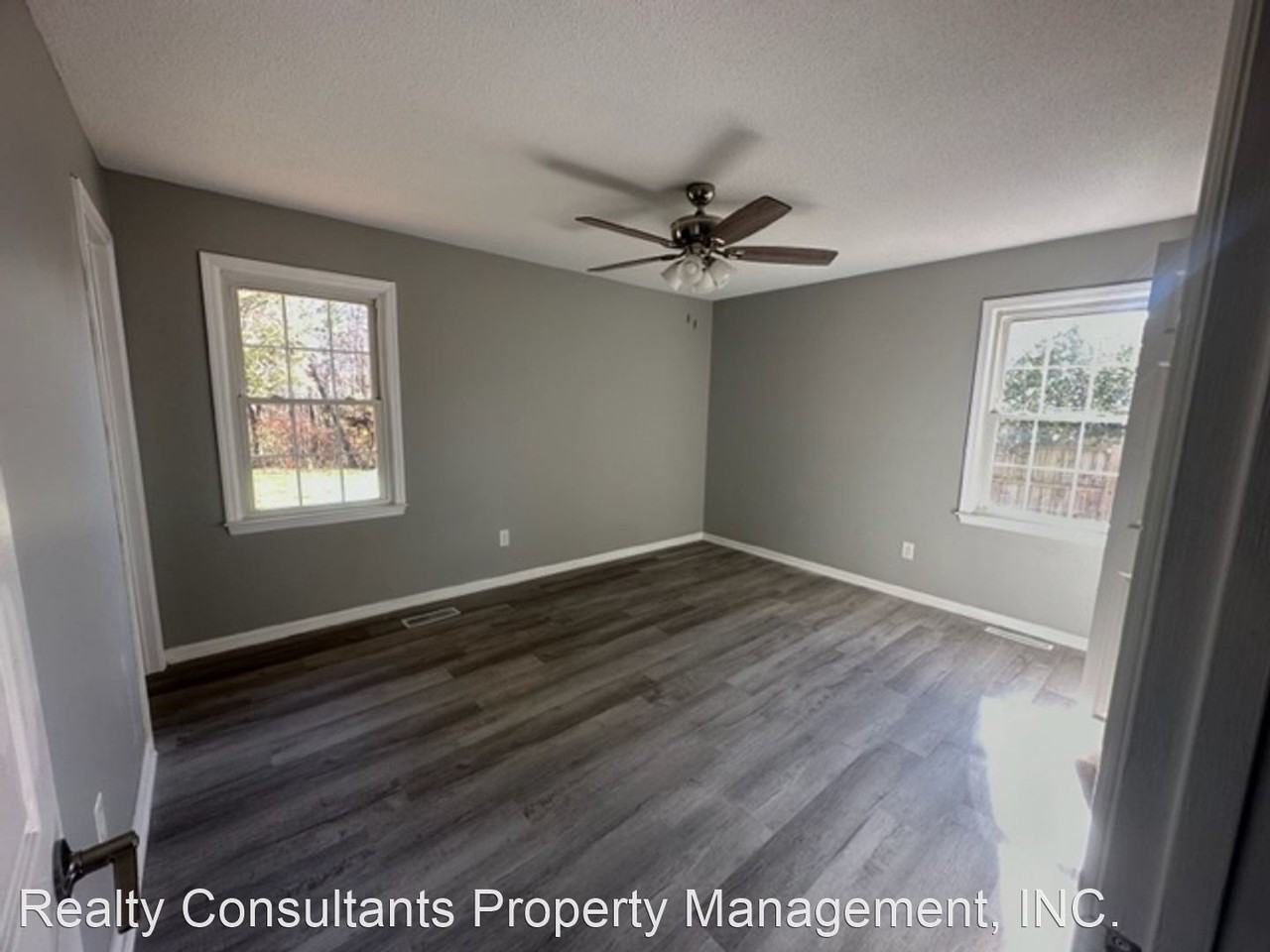 169 Pine View Rd - Photo 3 of 18