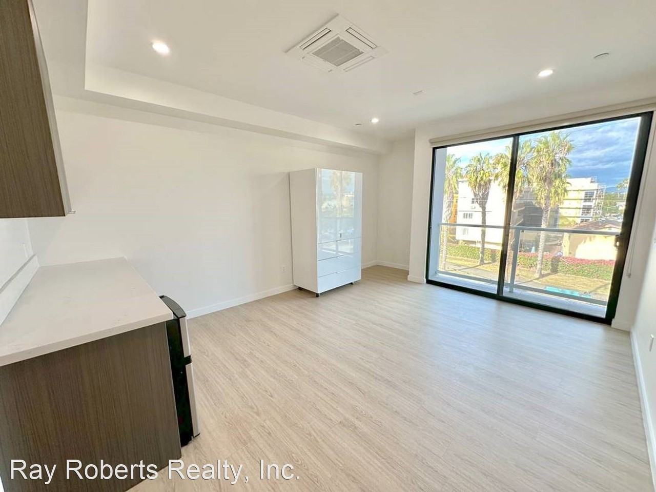 11500 Culver Blvd. - Photo 2 of 14