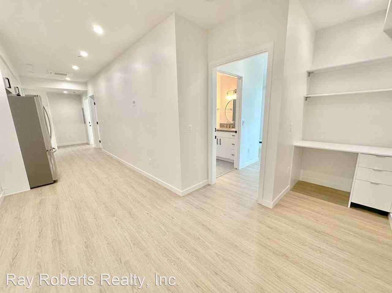 11500 Culver Blvd. - Photo 3 of 14