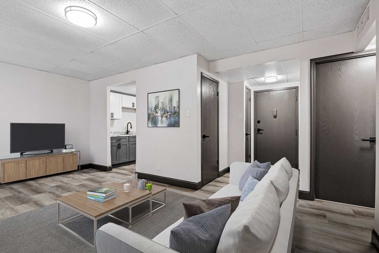 Fairgrounds Park Place Apartments - Photo 4 of 29