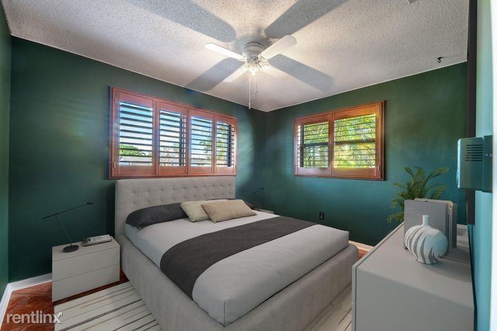 2706 Mores Rd - Photo 3 of 11