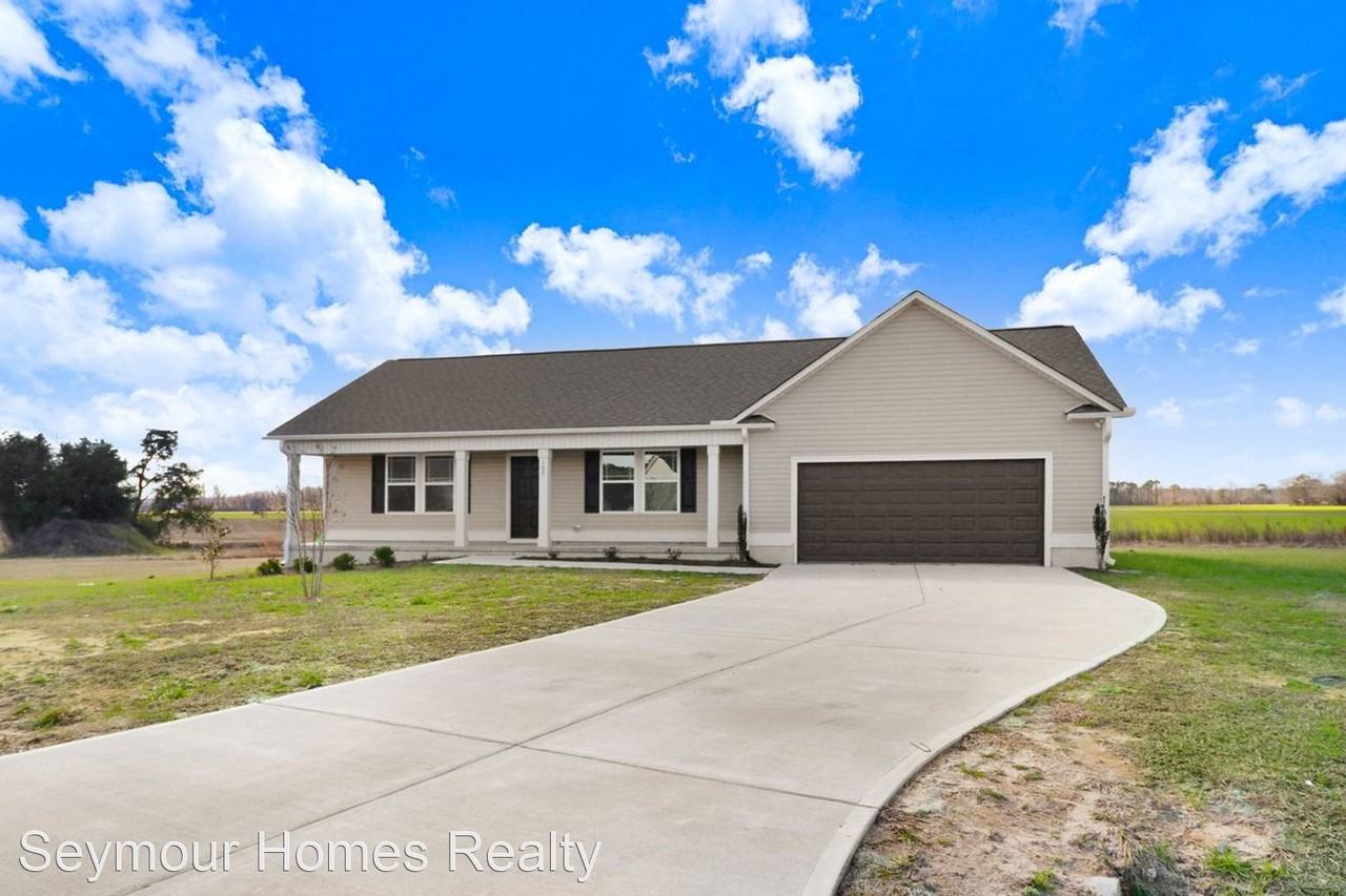 103 Michael Thomas Pl - Photo 3 of 26