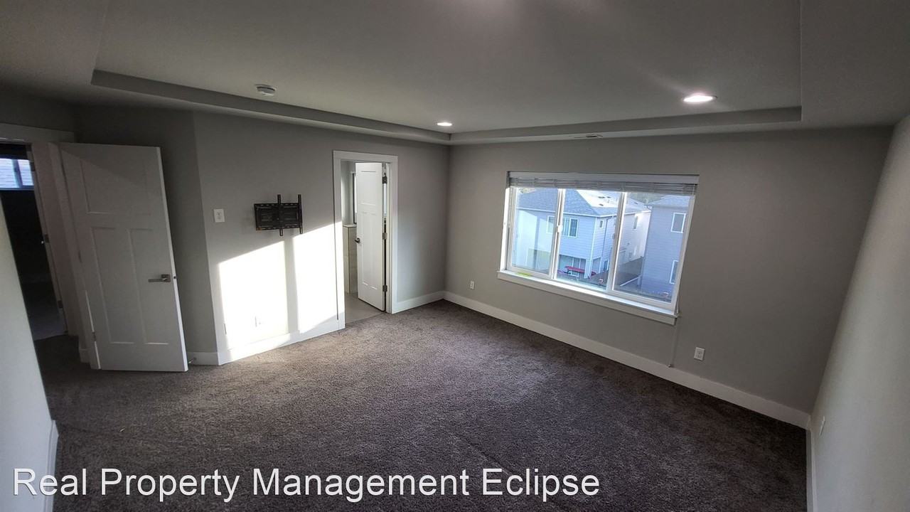 1228 198th Pl Se - Photo 3 of 27