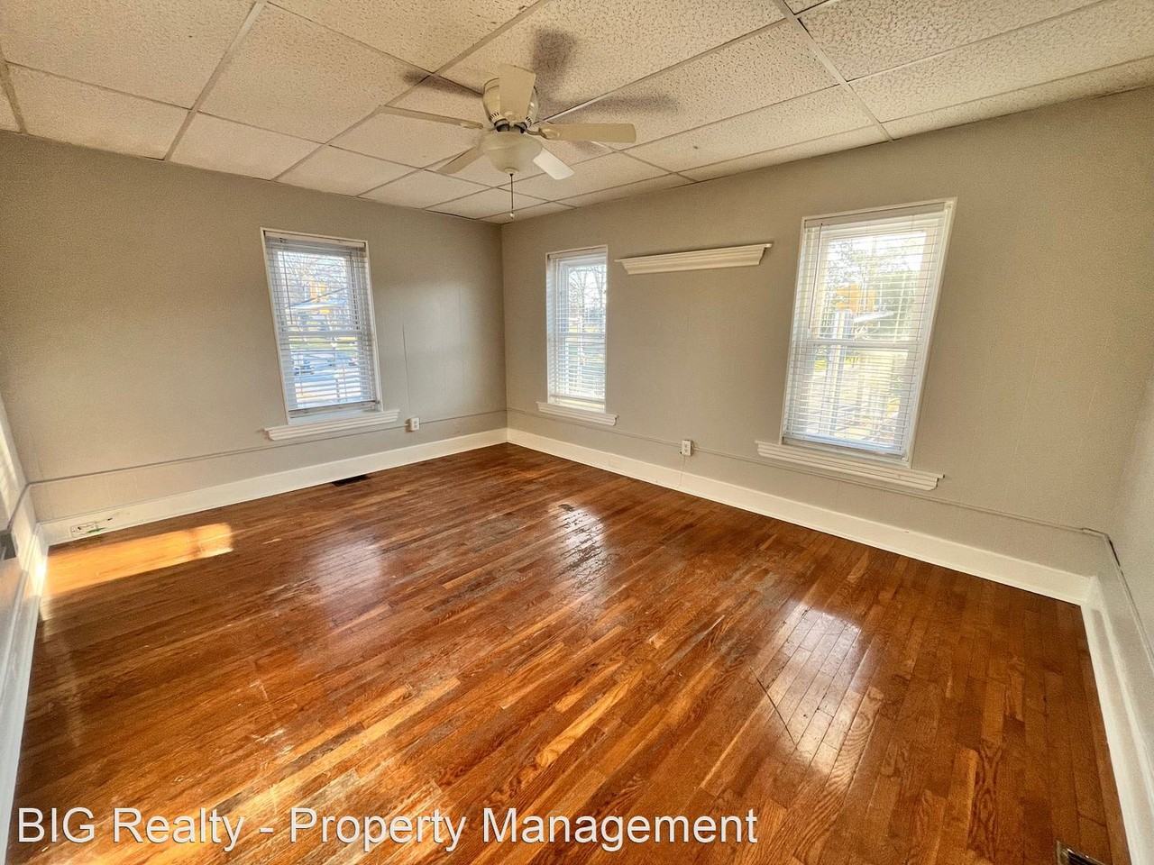 235 E Main St - Photo 2 of 10