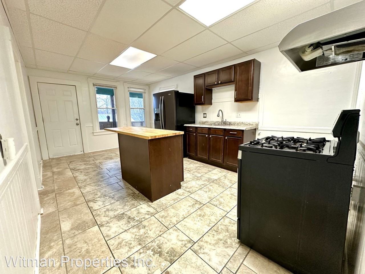 28 Adams St JR - Photo 2 of 8