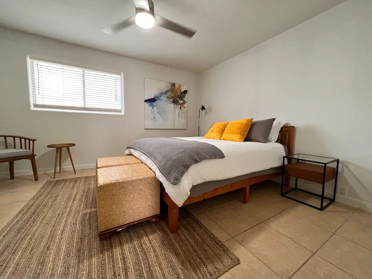 306 Hawthorne - Photo 2 of 16