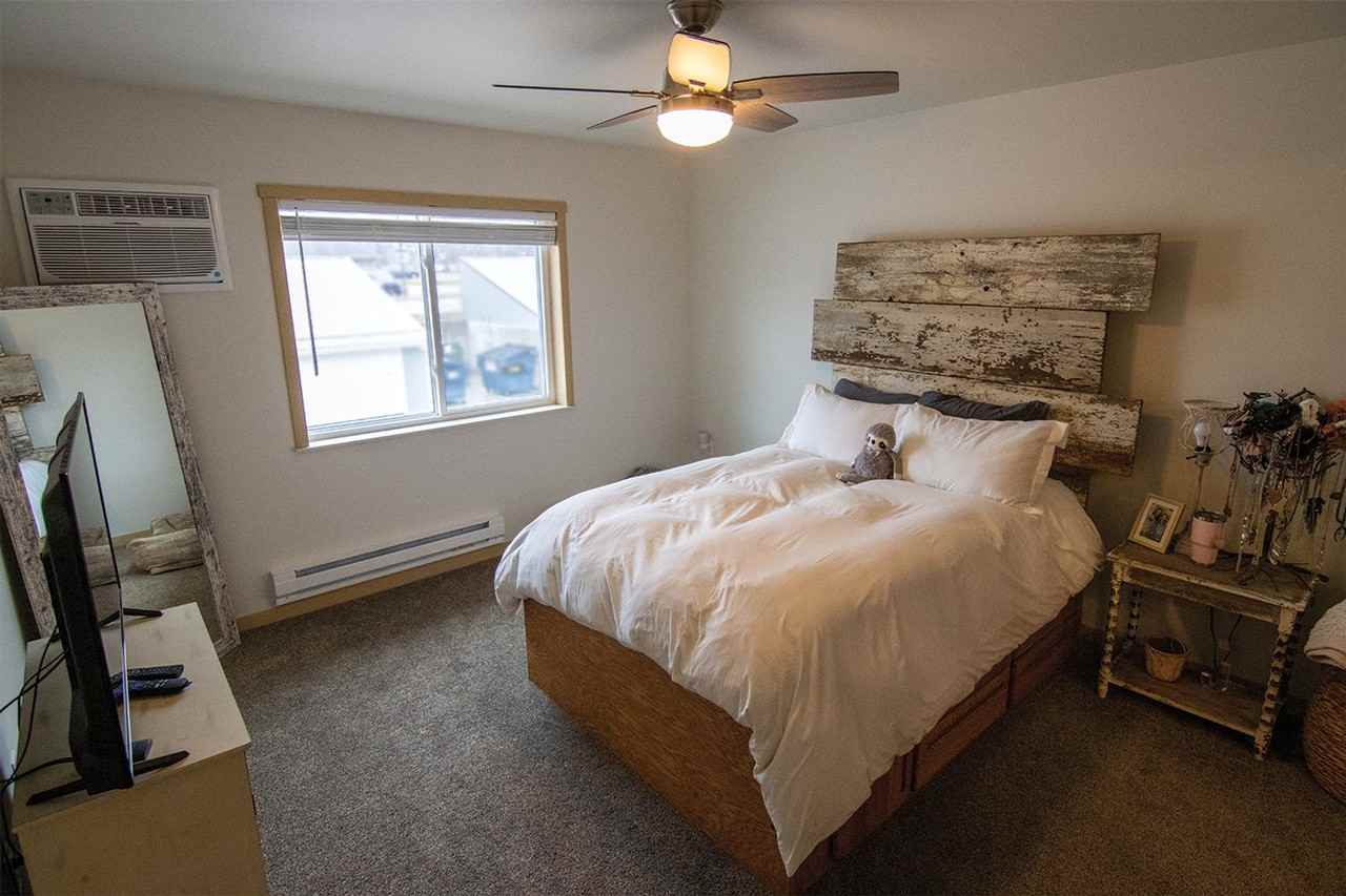 Century Place - 435 - Photo 5 of 17