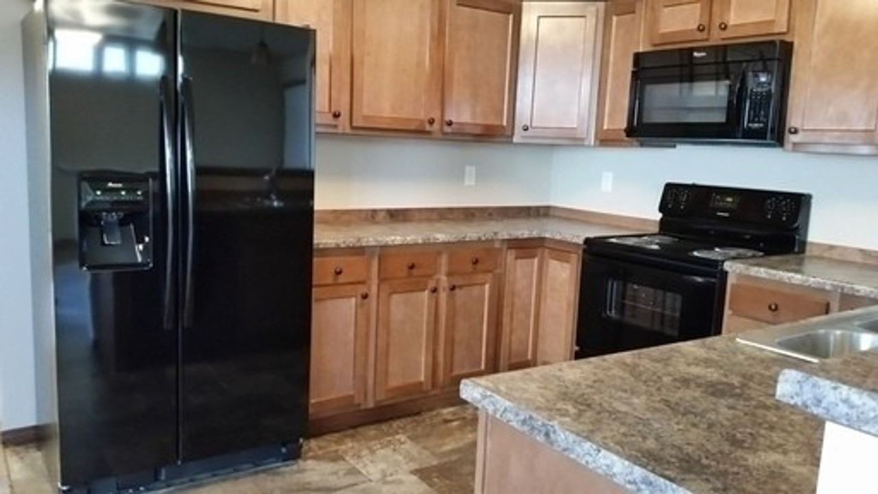 200 Tanner Ct - Photo 7 of 23