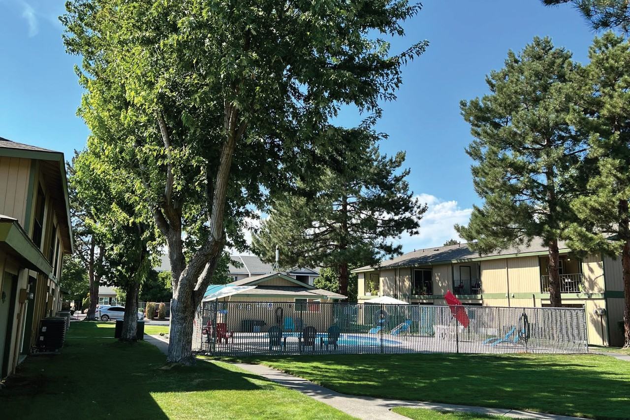 Windsong Apartments | 1, 2, or 3 - Photo 3 of 19