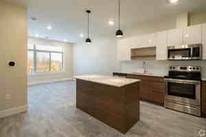 featured image of 3250 Auburn Rd