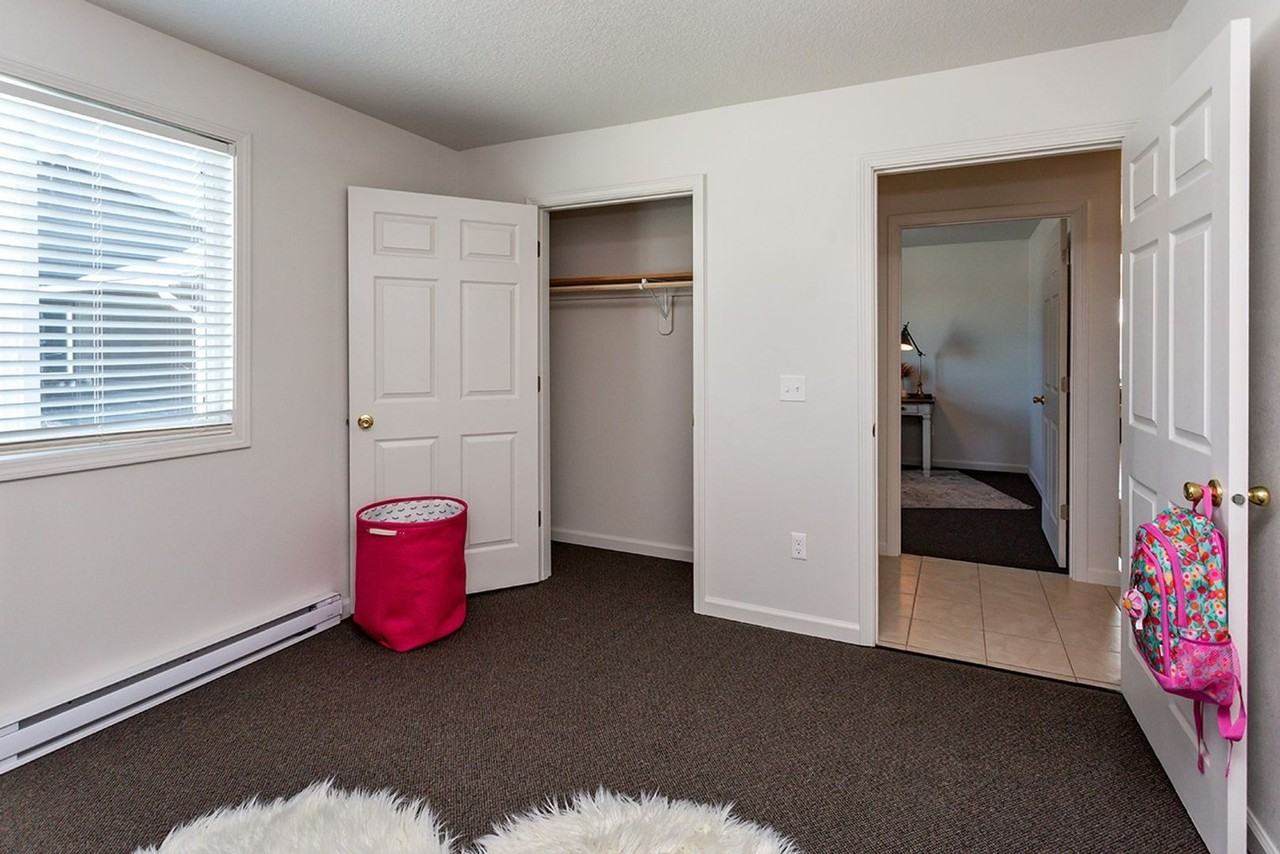 3813 East 27th Street - Photo 6 of 9