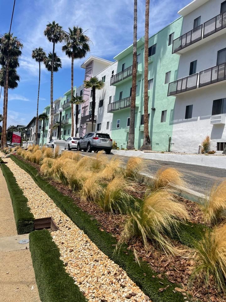 LUXURY LIVING AT AN AFFORDABLE PRICE - Photo 3 of 9