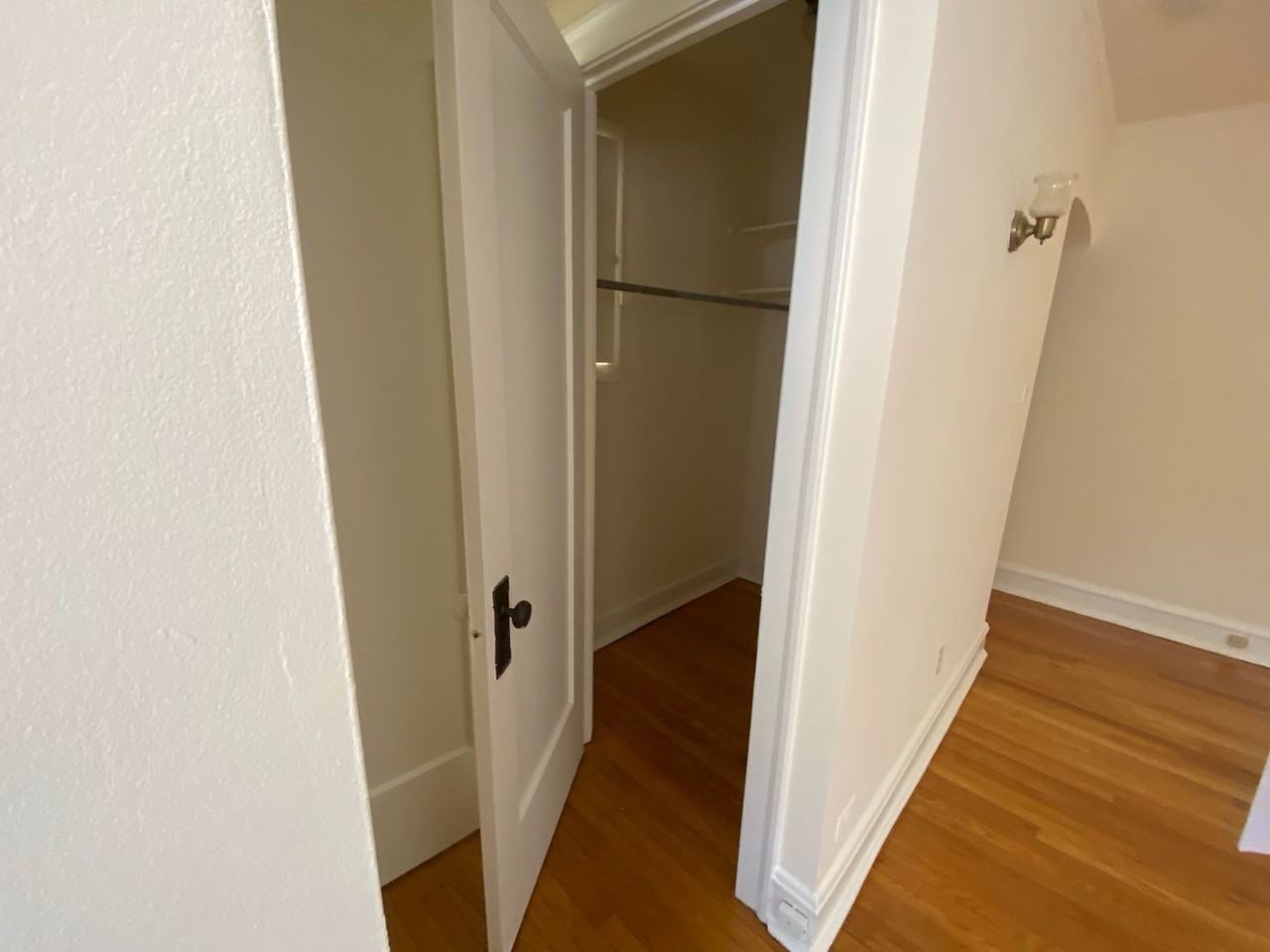 346 - *Wolcott Arms South* - Photo 2 of 50