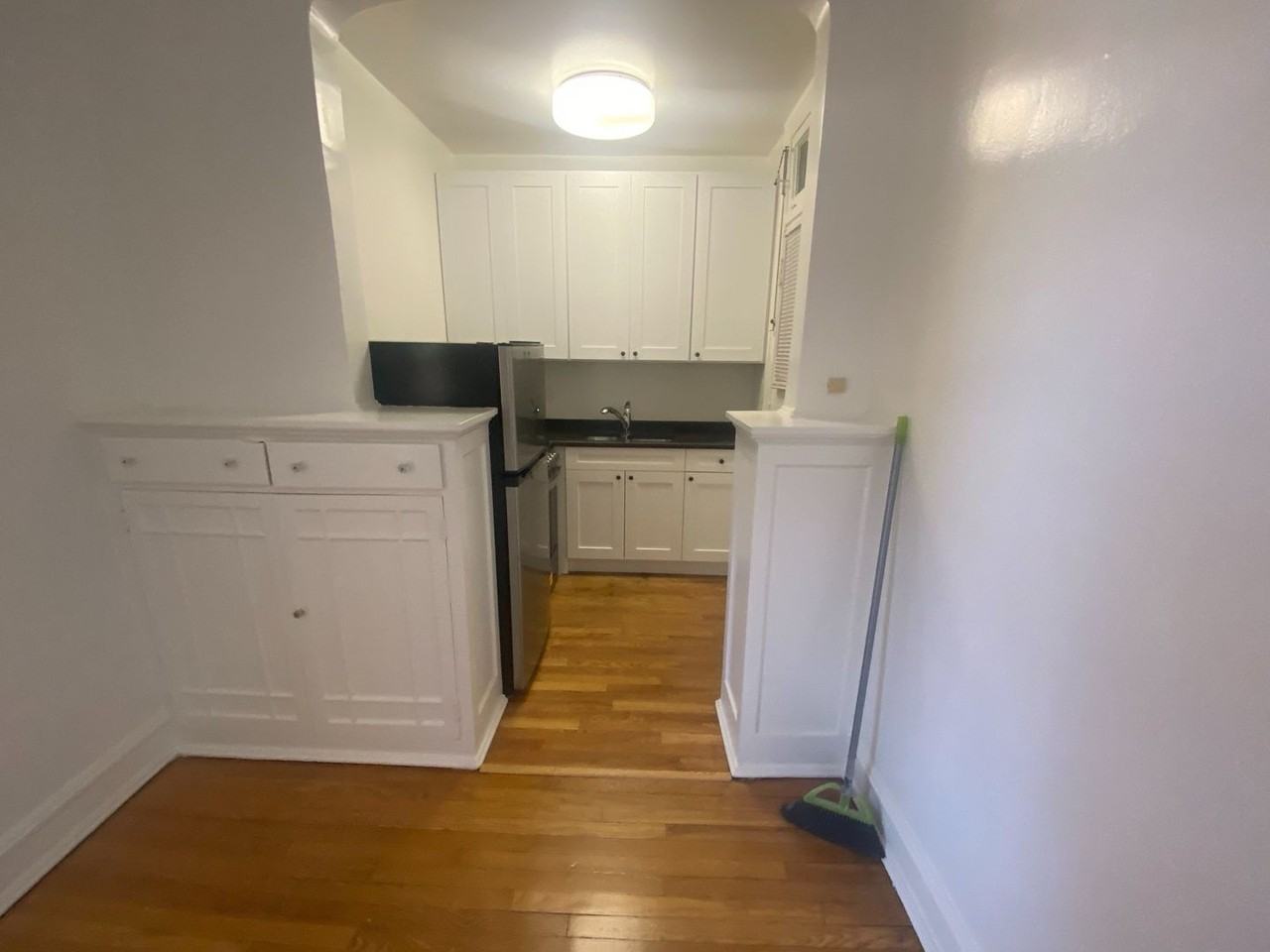 346 - *Wolcott Arms South* - Photo 6 of 50