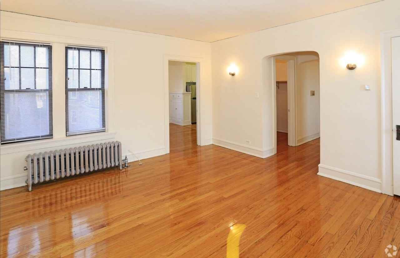 346 - *Wolcott Arms South* - Photo 4 of 50