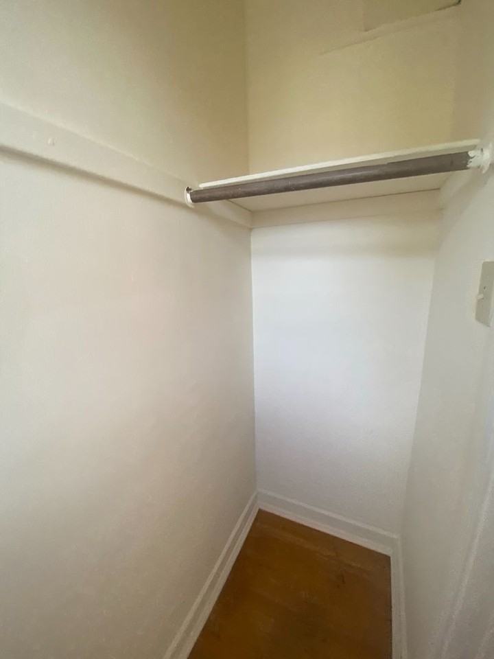 346 - *Wolcott Arms South* - Photo 3 of 50