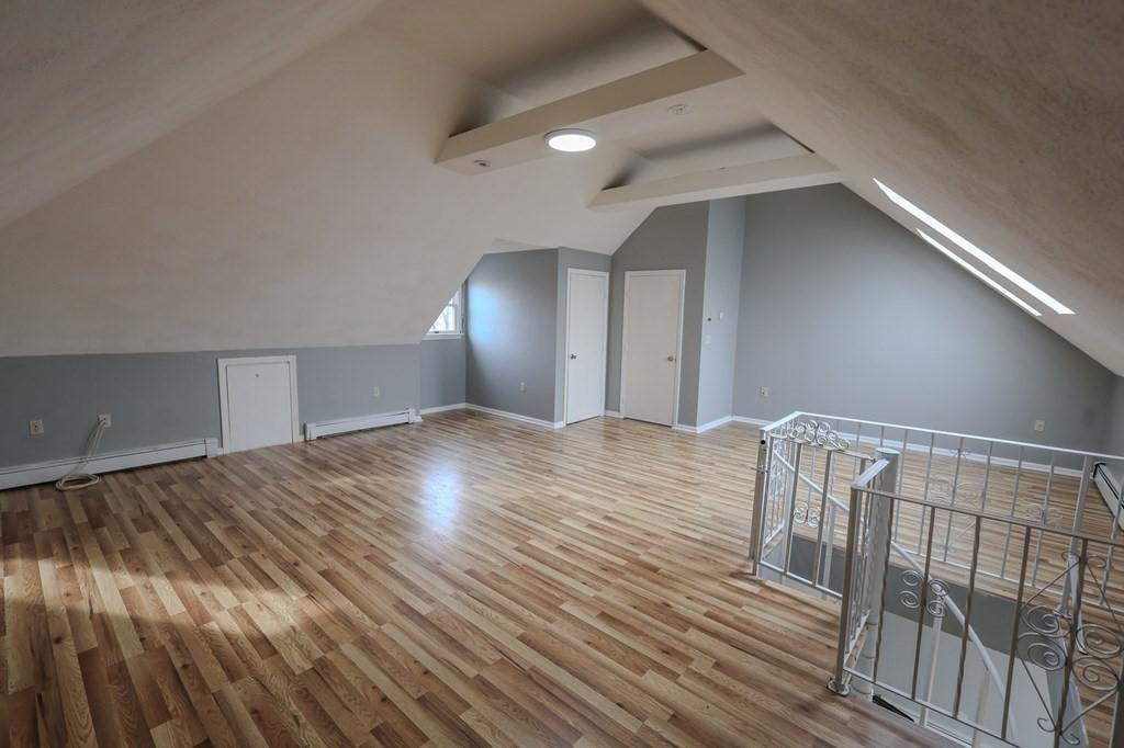 19 Hiawatha Rd #3 - Photo 3 of 14